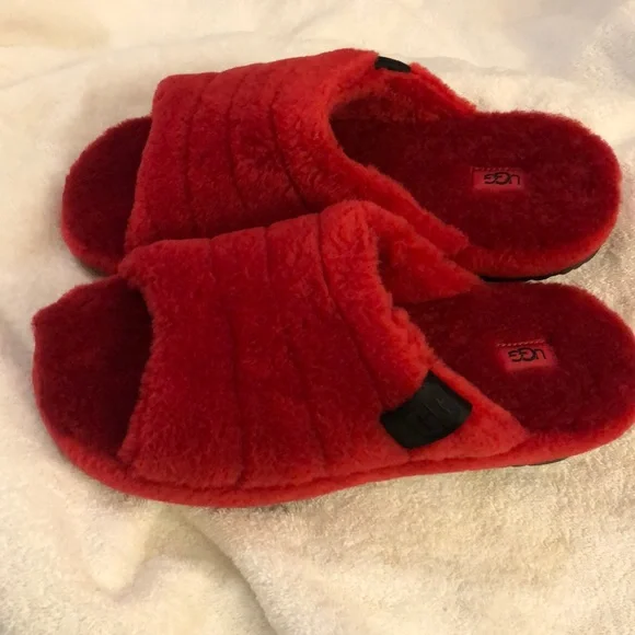 ? UGG Unisex “Fluff You” Slippers/Slides, Samba Red - New without box! UGG Slip Resistant Slippers for Men 9 US Shoe for sale | eBay main image 3
